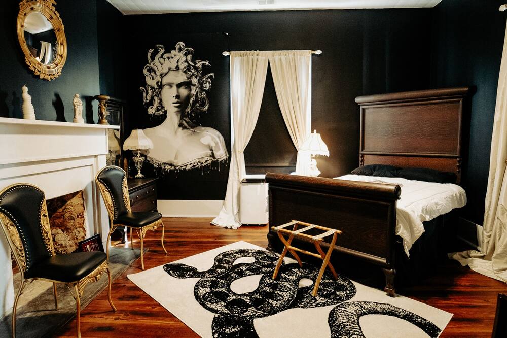 Photo of Bedroom in Newberry