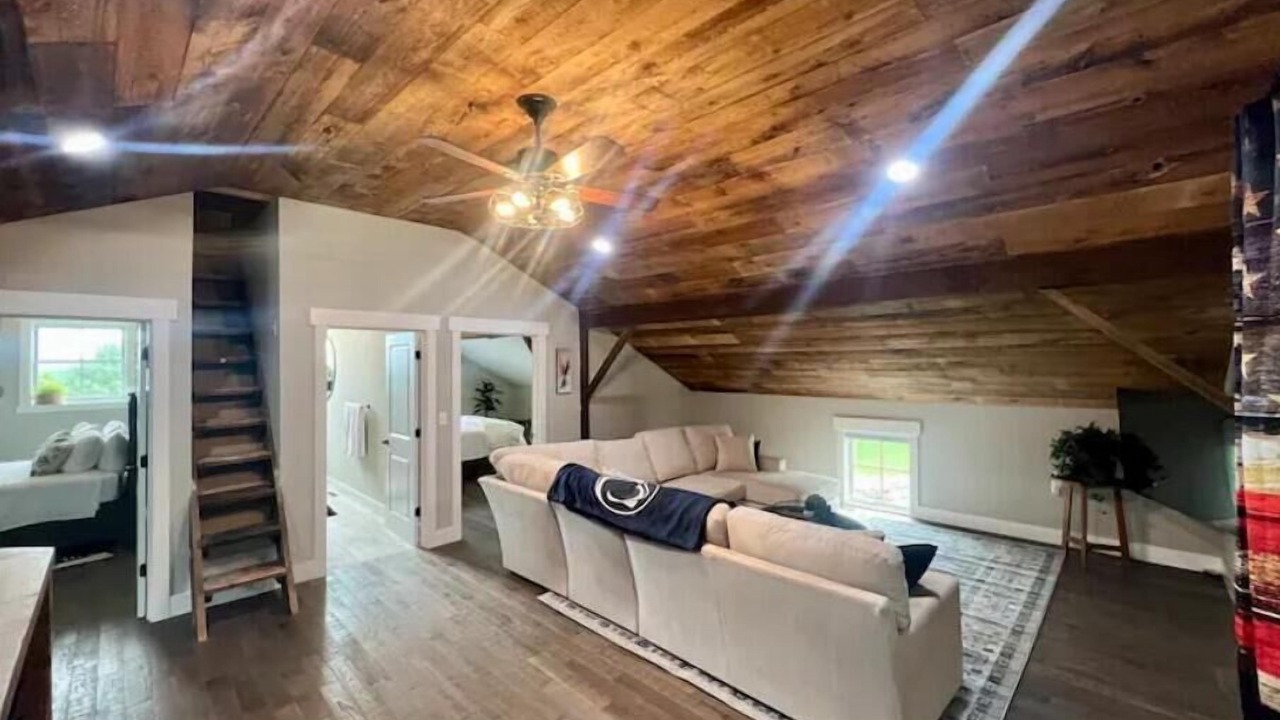 Photo of Others in Muncy