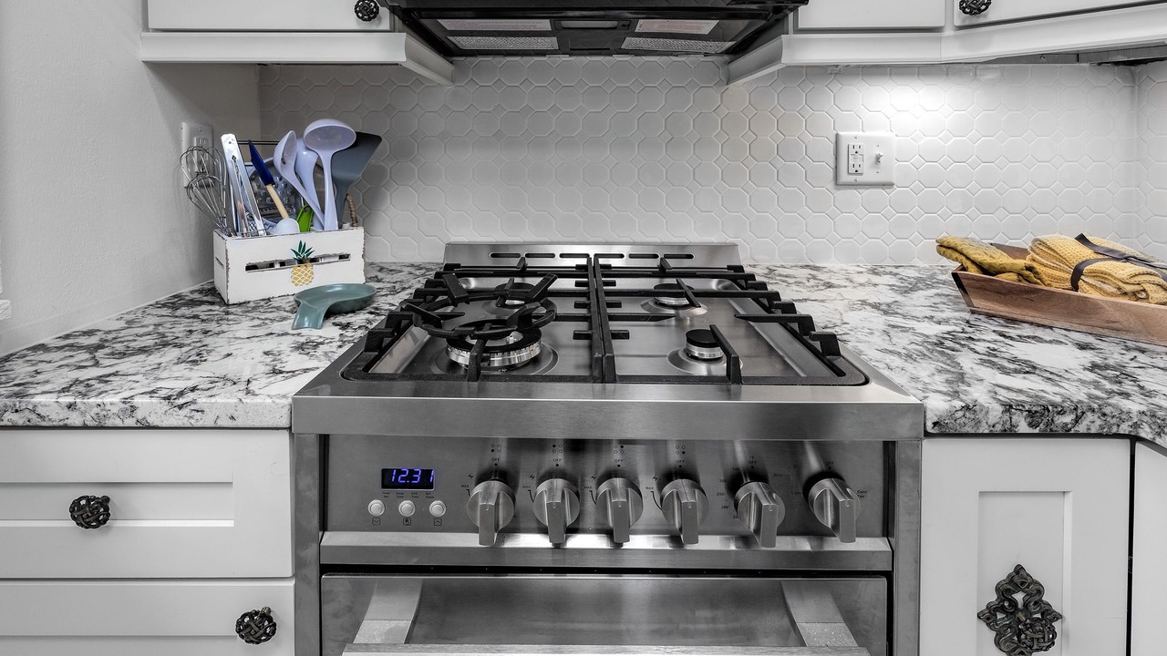 Photo of Kitchen in East of Broadway