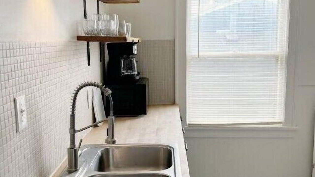 Photo of Kitchen in Victory