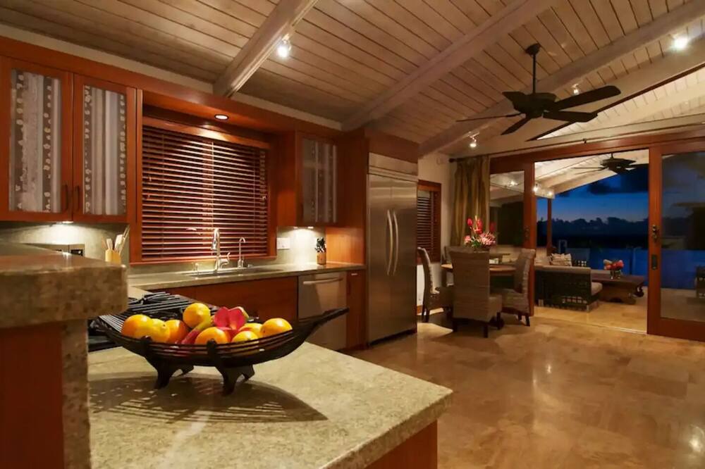 Photo of Others in Paia