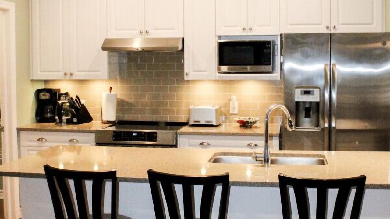 Photo of Kitchen in Amherstview