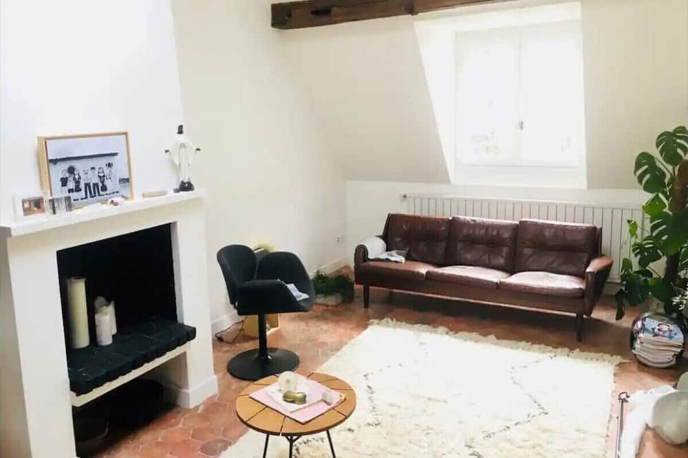 Photo of Livingroom in Saint-Vincent-de-Paul