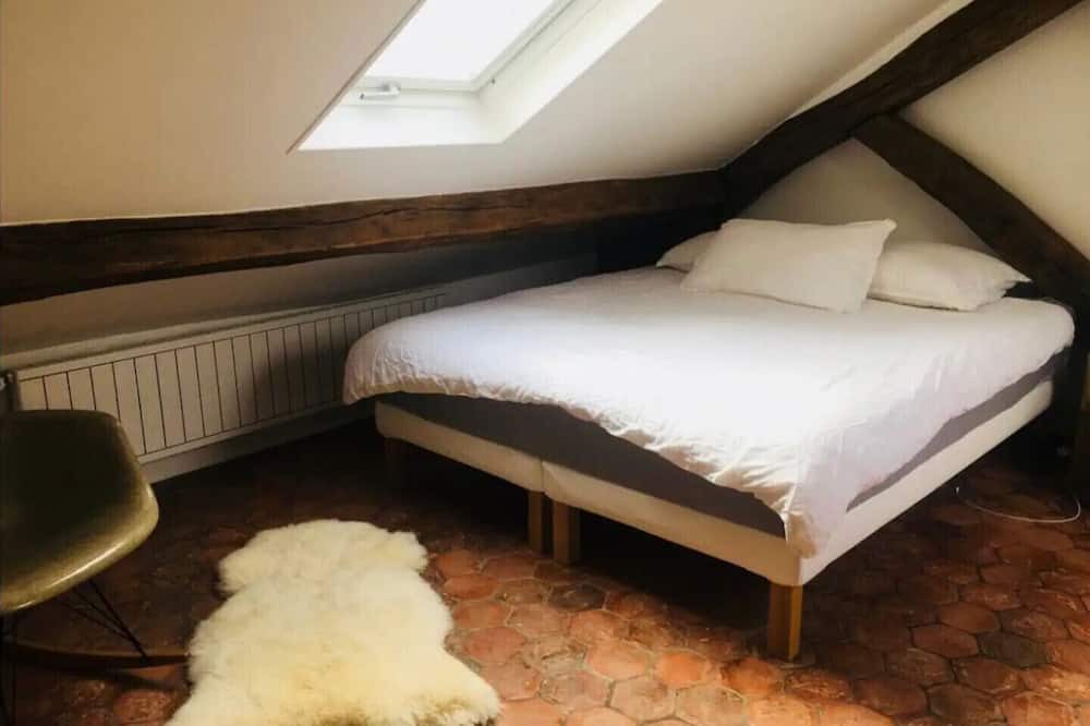 Photo of Bedroom in Saint-Vincent-de-Paul