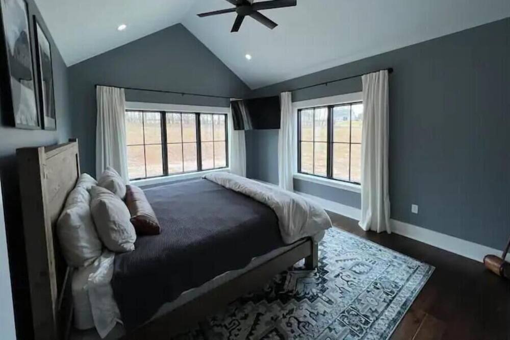Photo of Bedroom in Muncy