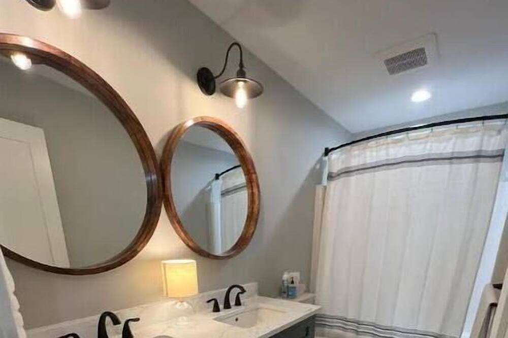 Photo of Bathroom in Muncy