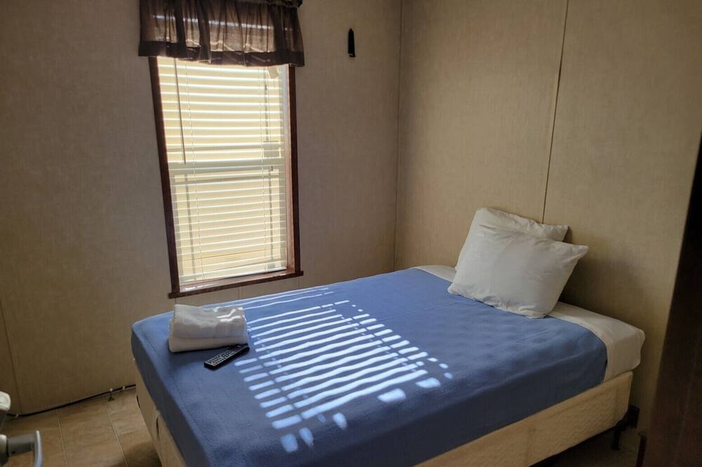 Photo of Bedroom in Crane
