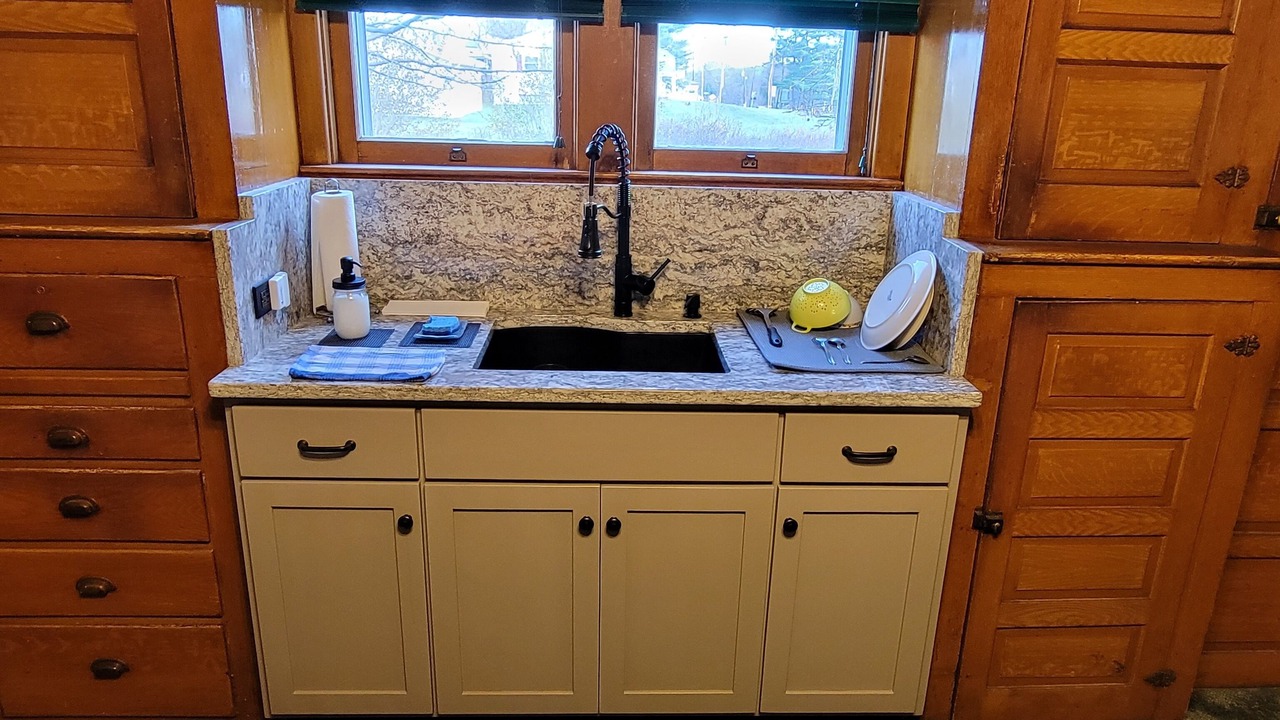 Photo of Kitchen in Barnesville