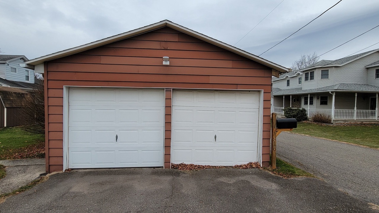 Photo of Outdoor in Barnesville