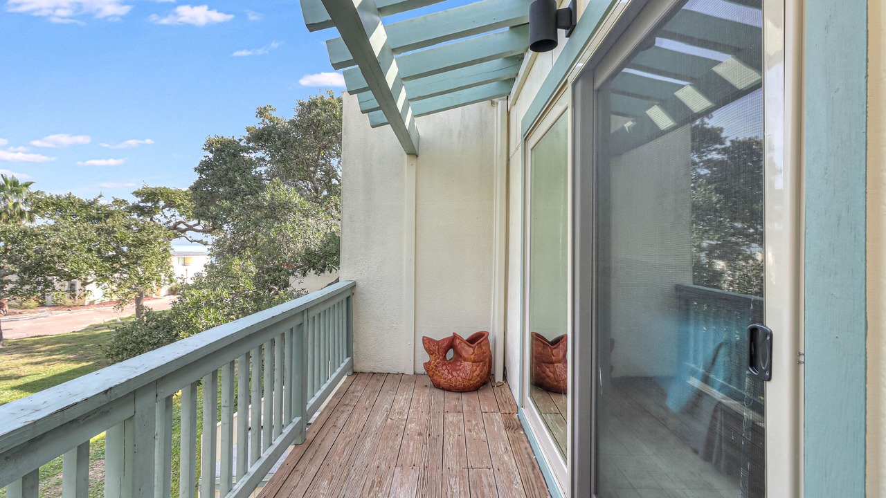 Photo of Others in Sailhouse