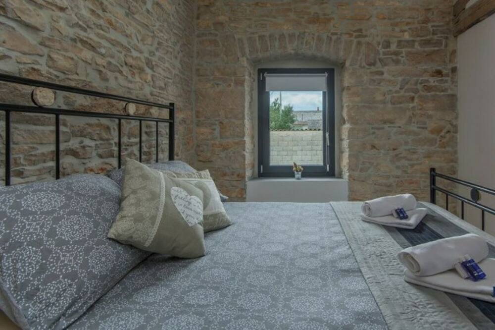 Photo of Bedroom in Prodol