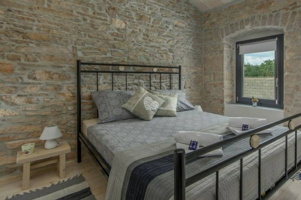 Photo of Bedroom in Prodol