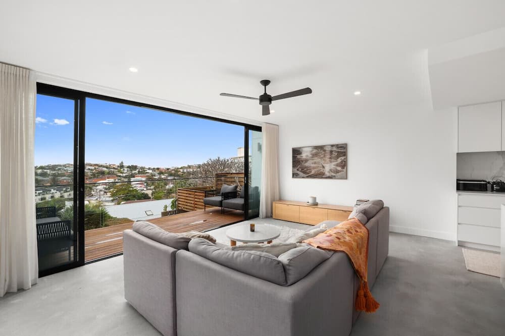 Photo of Others in Queenscliff