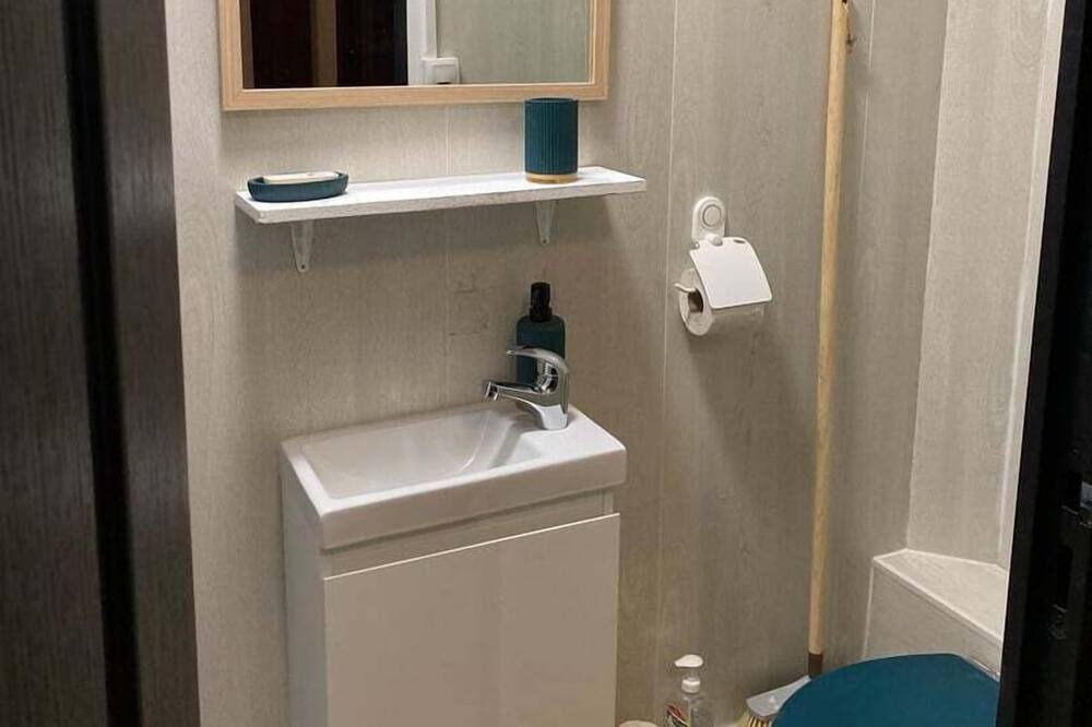 Photo of Bathroom in Ferques