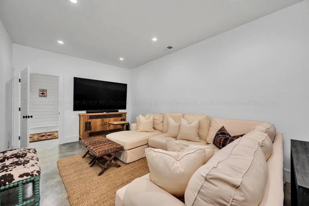 Photo of Bedroom in Crane Hill
