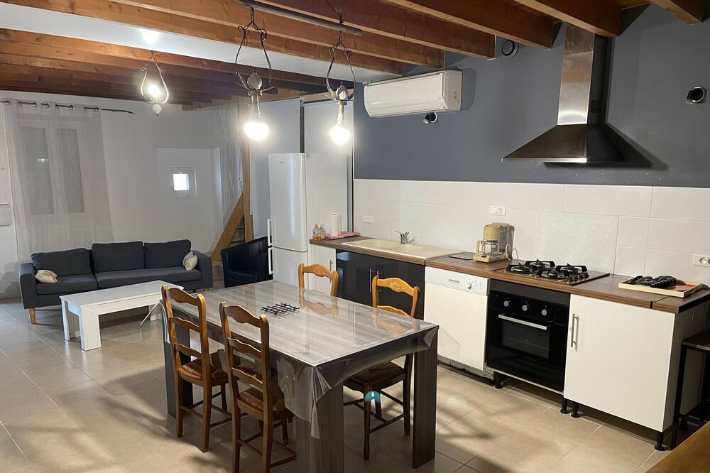 Photo of Kitchen in Castelsagrat