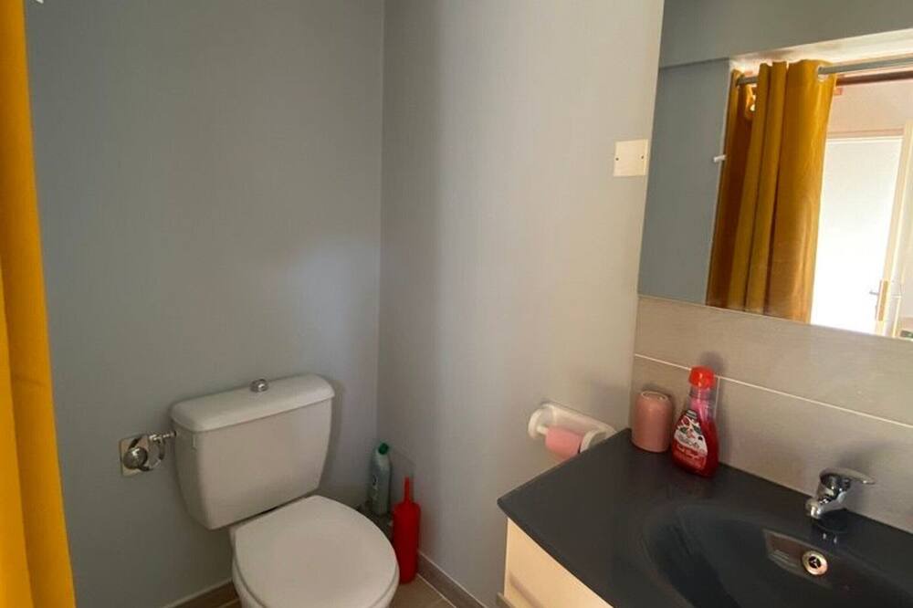 Photo of Bathroom in Castelsagrat