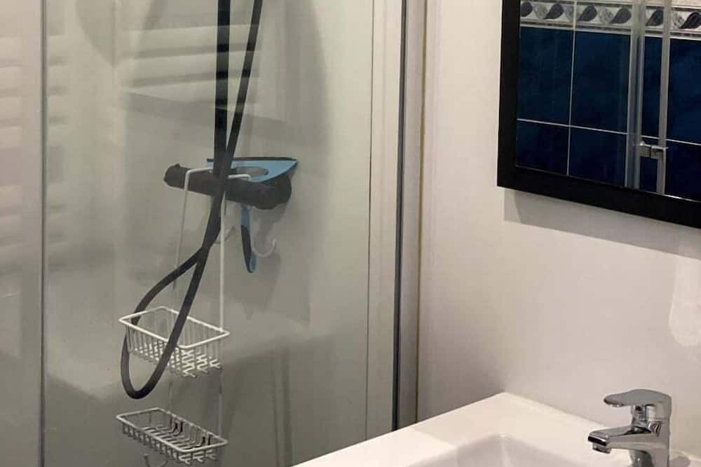 Photo of Bathroom in Audinghen