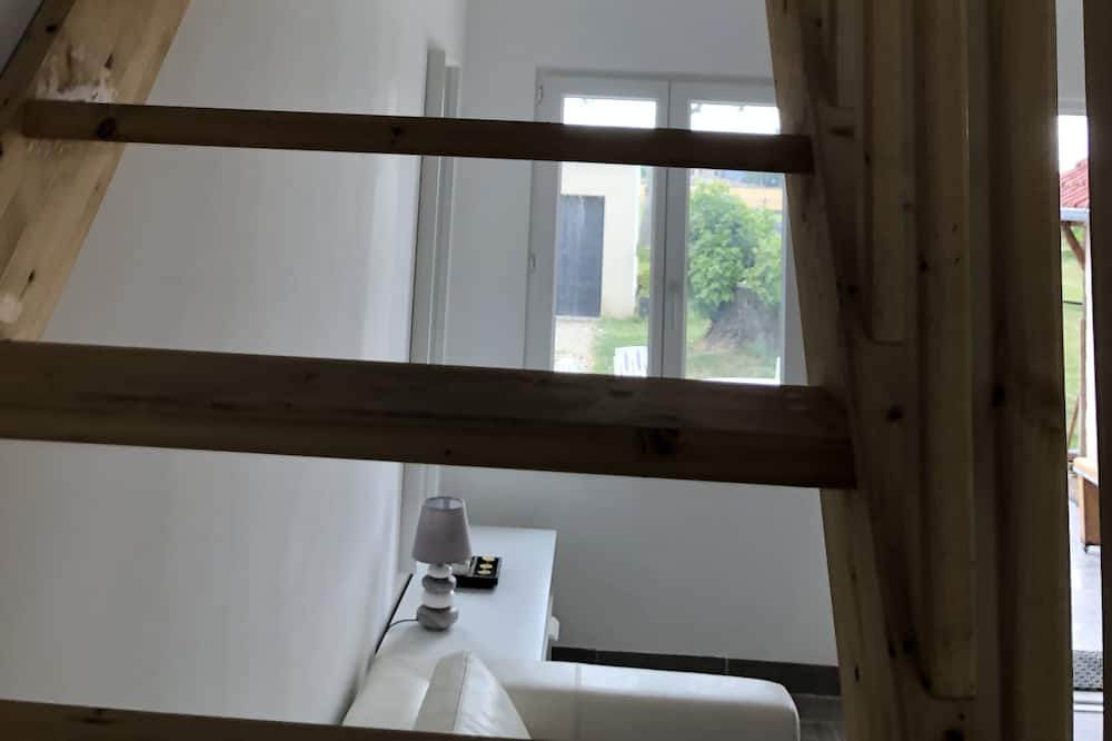 Photo of Others in Cleon