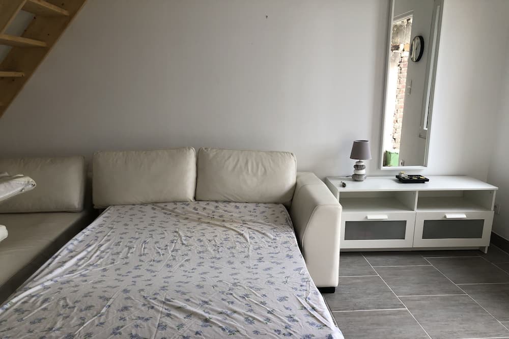 Photo of Bedroom in Cleon