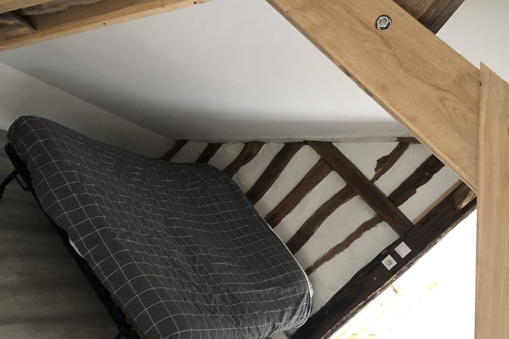 Photo of Others in Cleon