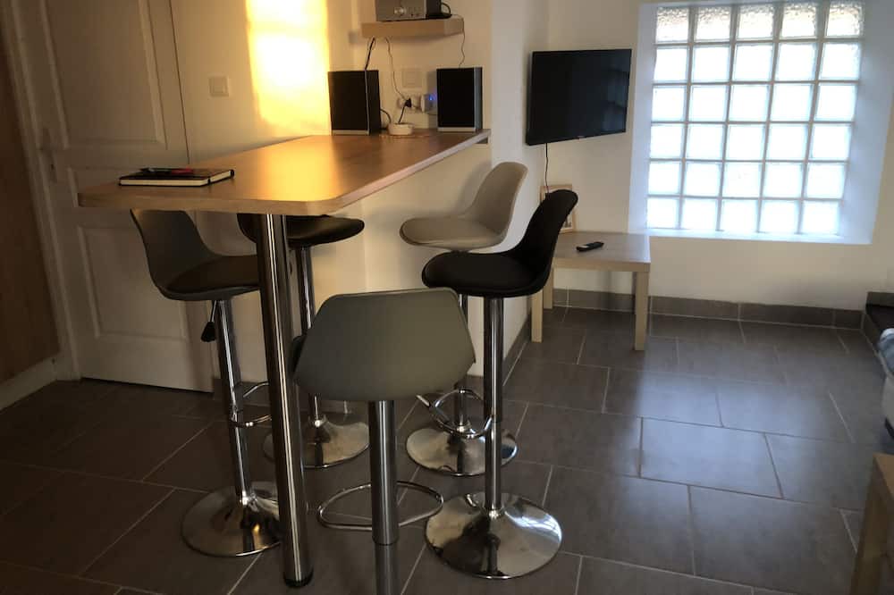 Photo of Others in Cleon