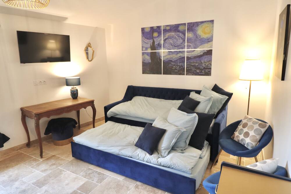 Photo of Livingroom in Saint-Just