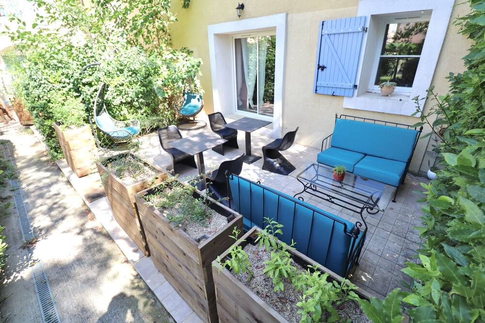 Photo of Patio Balcony in Saint-Just