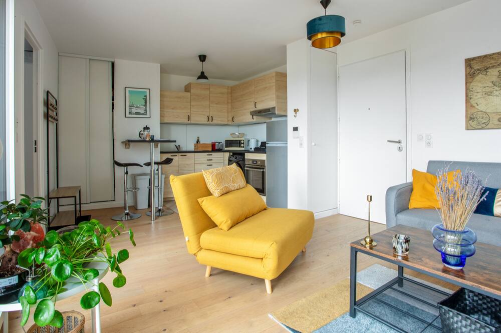Photo of Livingroom in Clichy