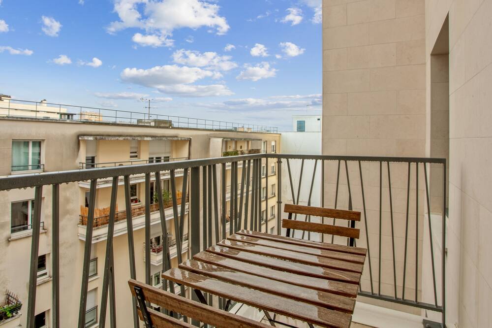 Photo of Outdoor in Clichy