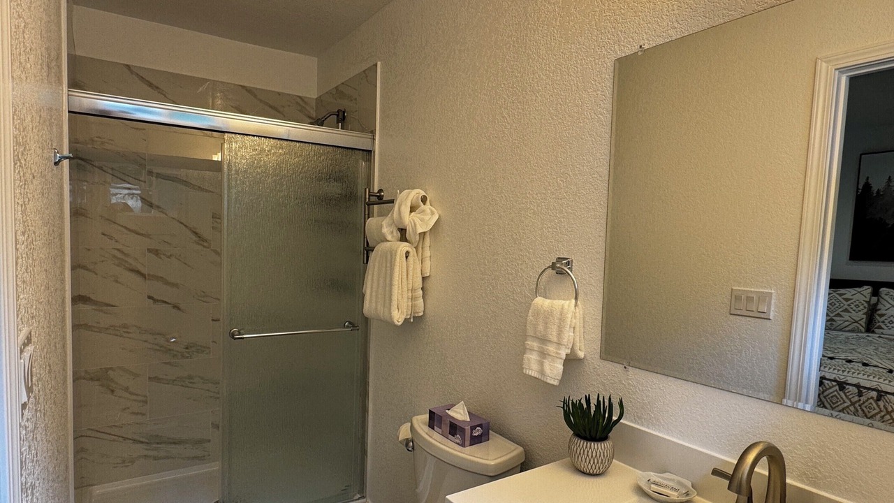 Photo of Bathroom in Jenner