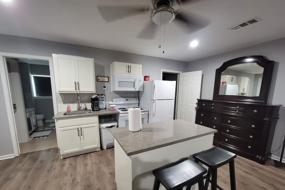 Photo of Kitchen in Alvin