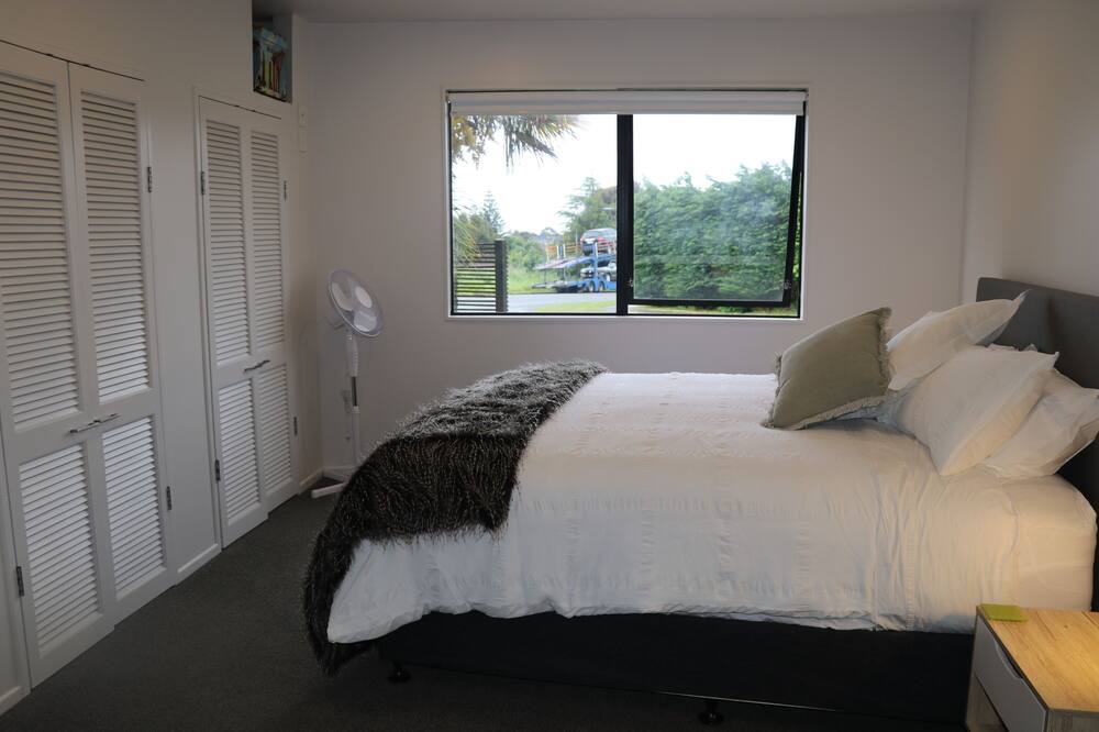 Photo of Bedroom in Waikanae