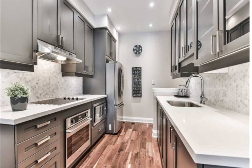 Photo of Kitchen in Lawrence Park