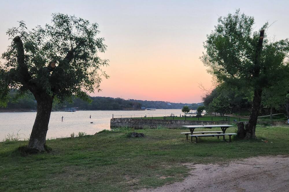 Photo of Outdoor in Burnet