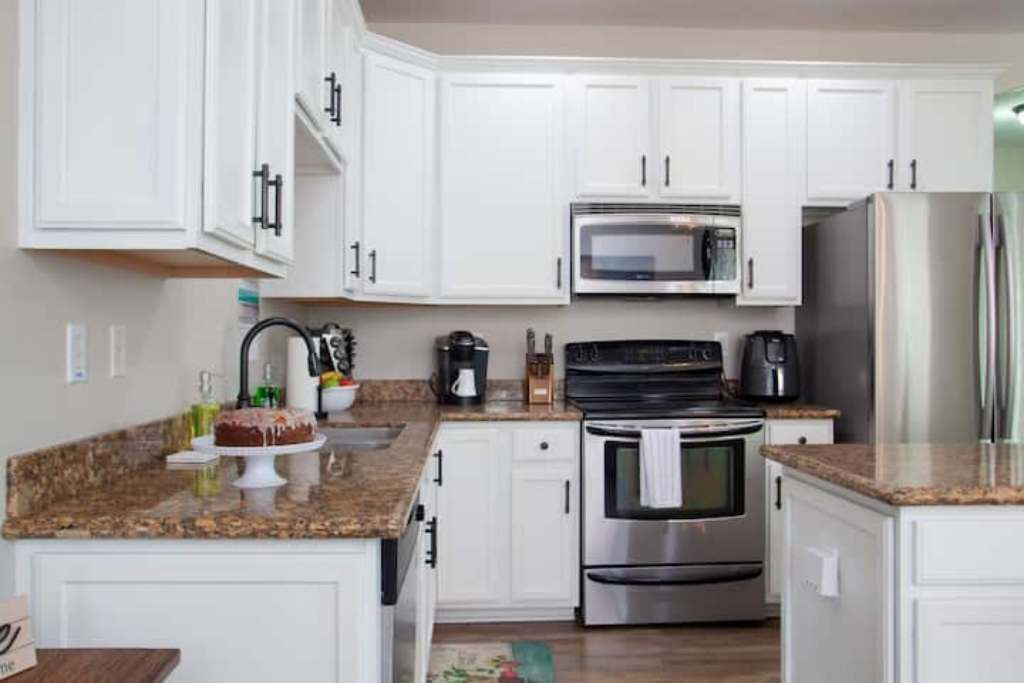 Photo of Kitchen in Chic's Beach