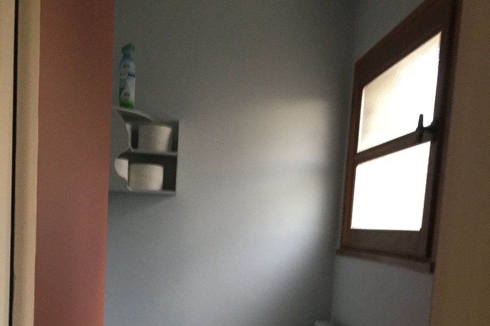 Photo of Bathroom in Vitry-aux-Loges