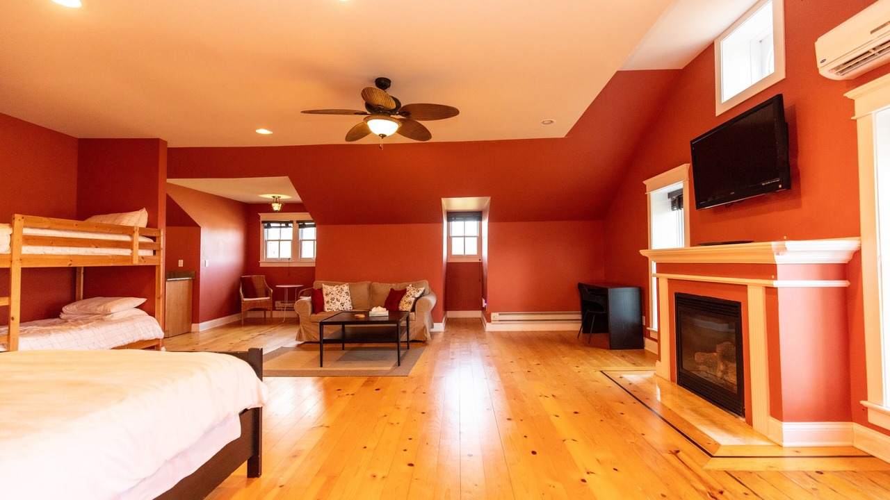 Photo of Others in Wheeler