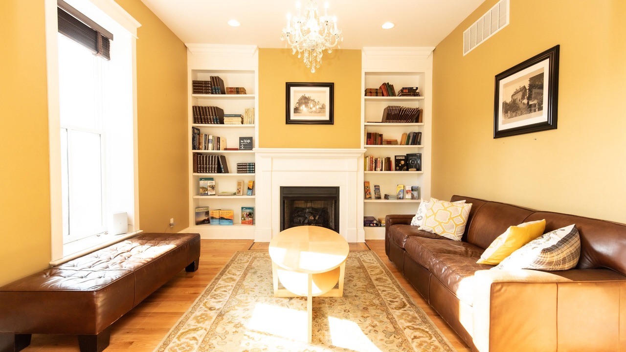 Photo of Livingroom in Wheeler