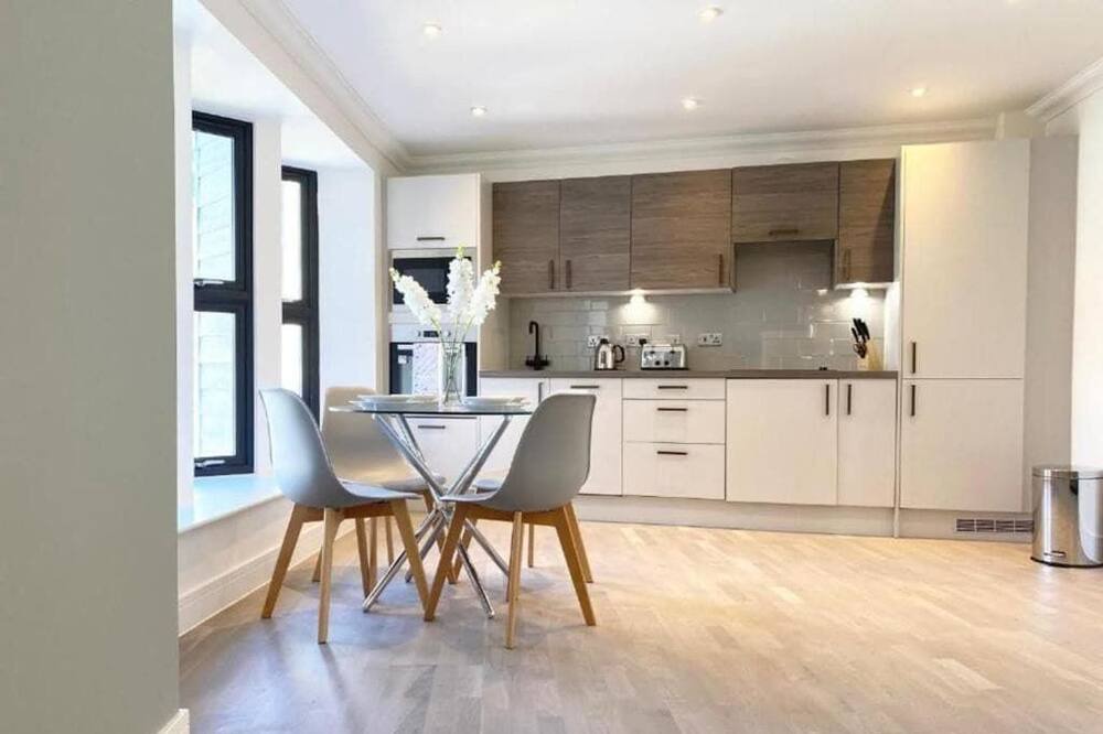 Photo of Kitchen in Rochester East Ward