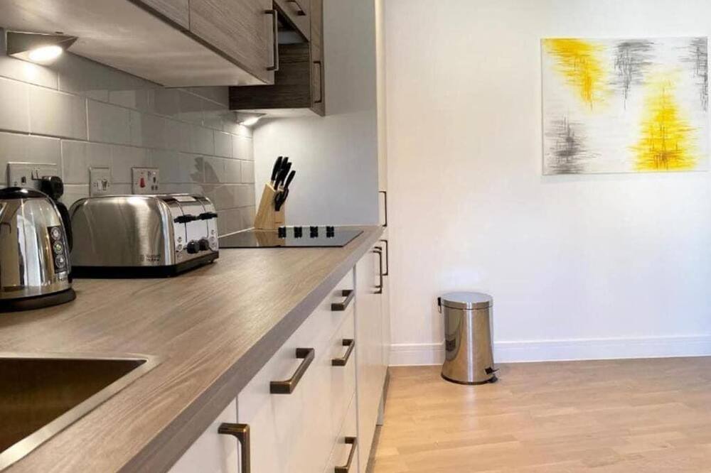 Photo of Kitchen in Rochester East Ward