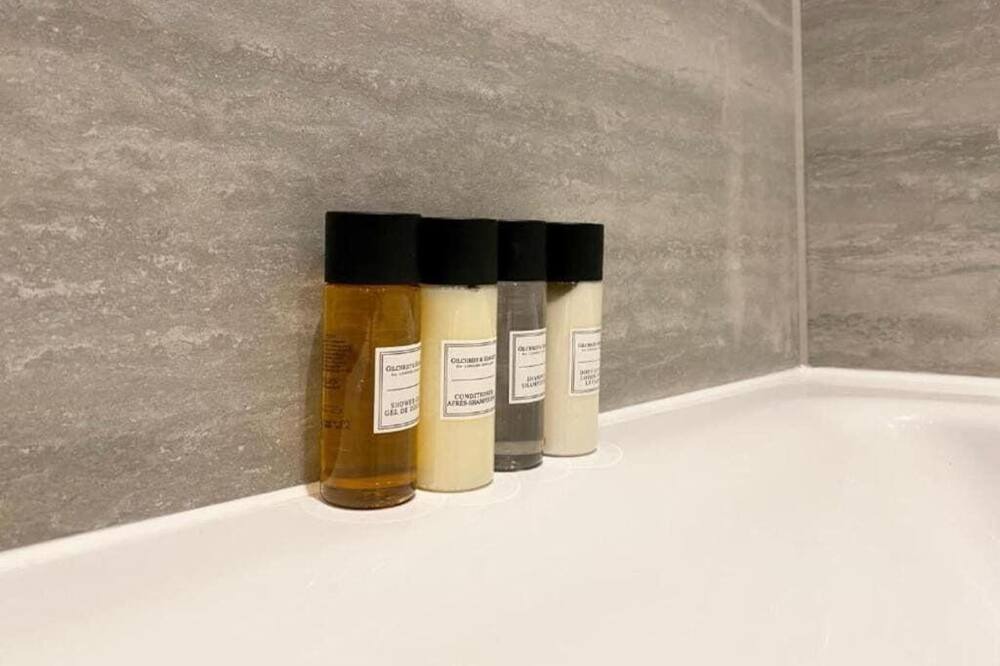 Photo of Bathroom in Rochester East Ward