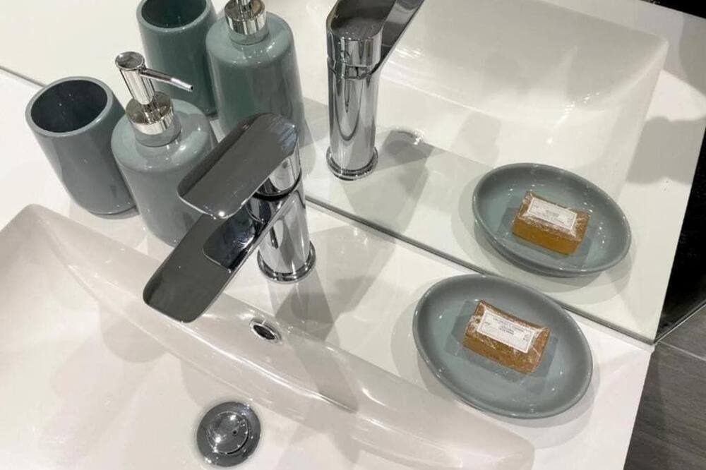 Photo of Bathroom in Rochester East Ward