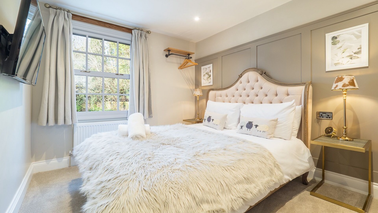 Photo of Bedroom in Henley-in-Arden