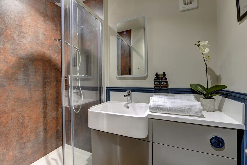 Photo of Bathroom in Henley-in-Arden