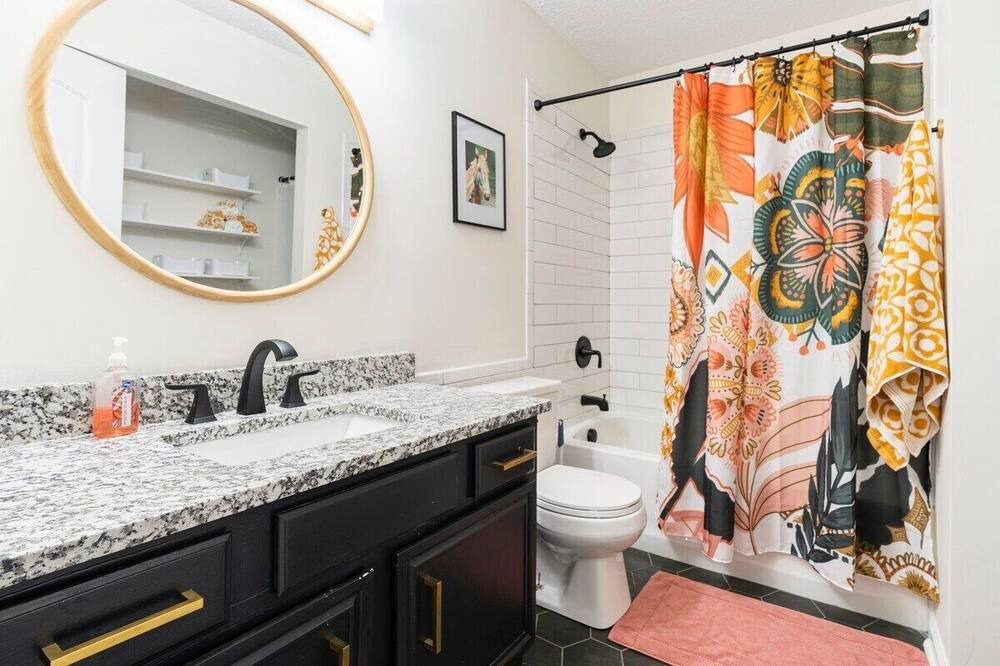 Photo of Bathroom in Lexington