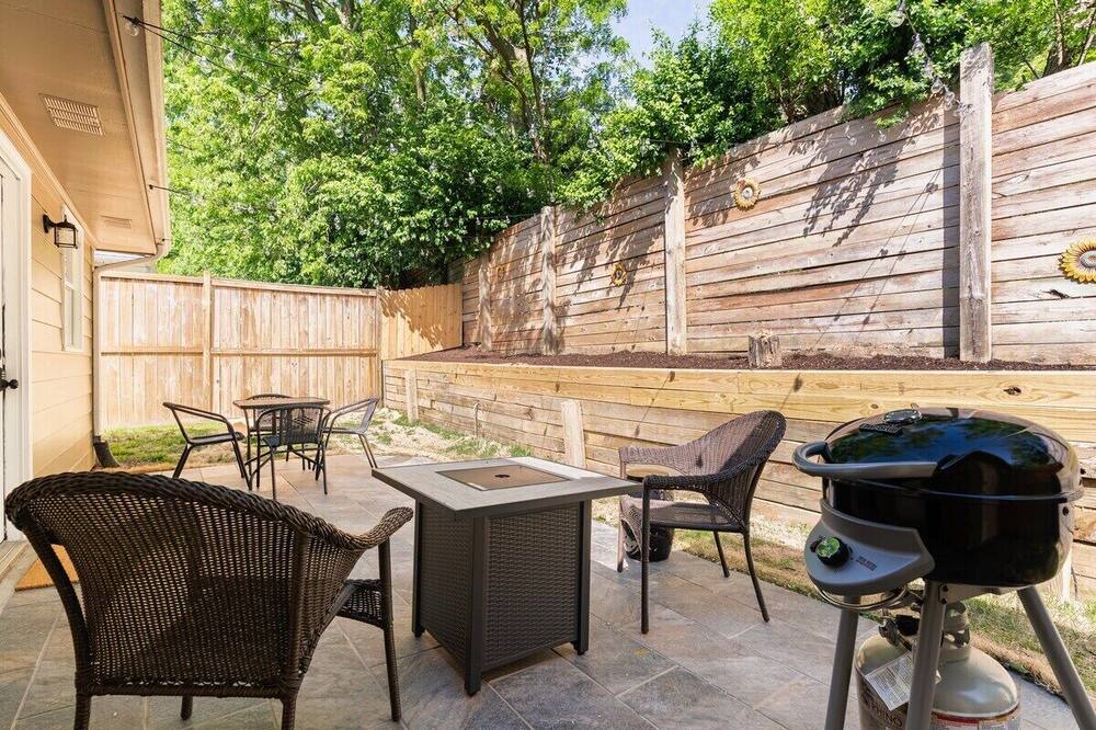Photo of Outdoor in Lexington