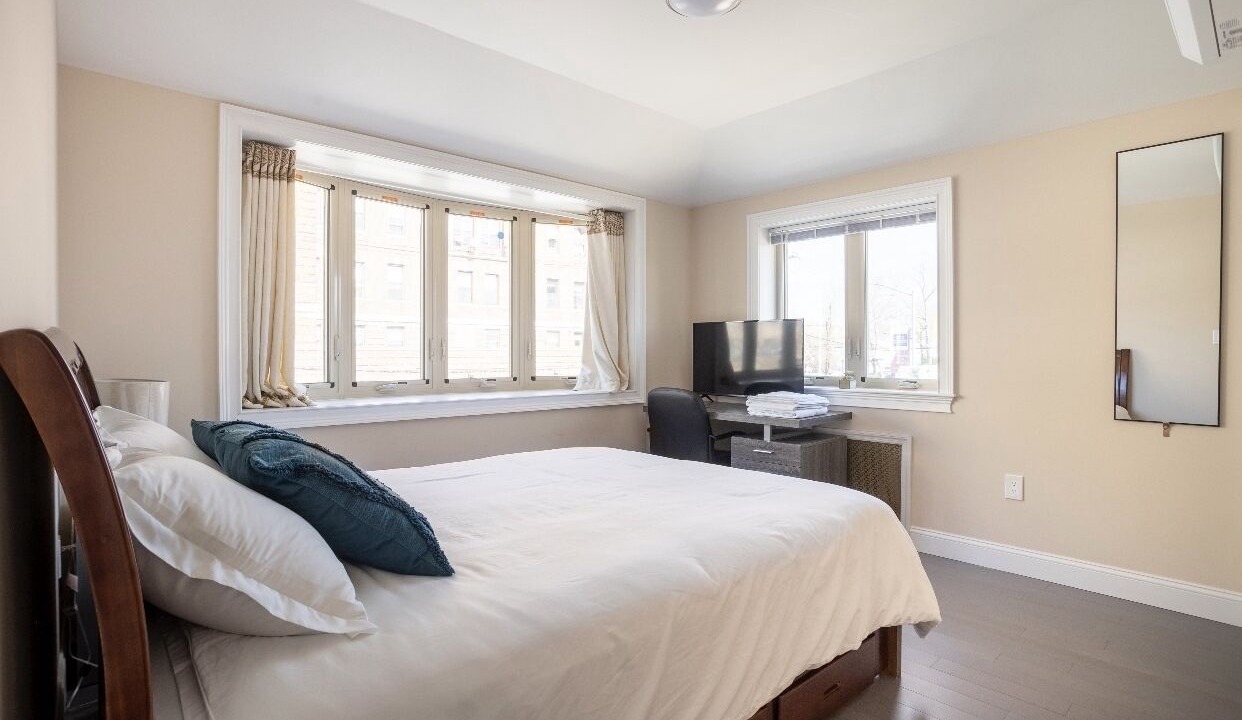 Photo of Others in East Flushing