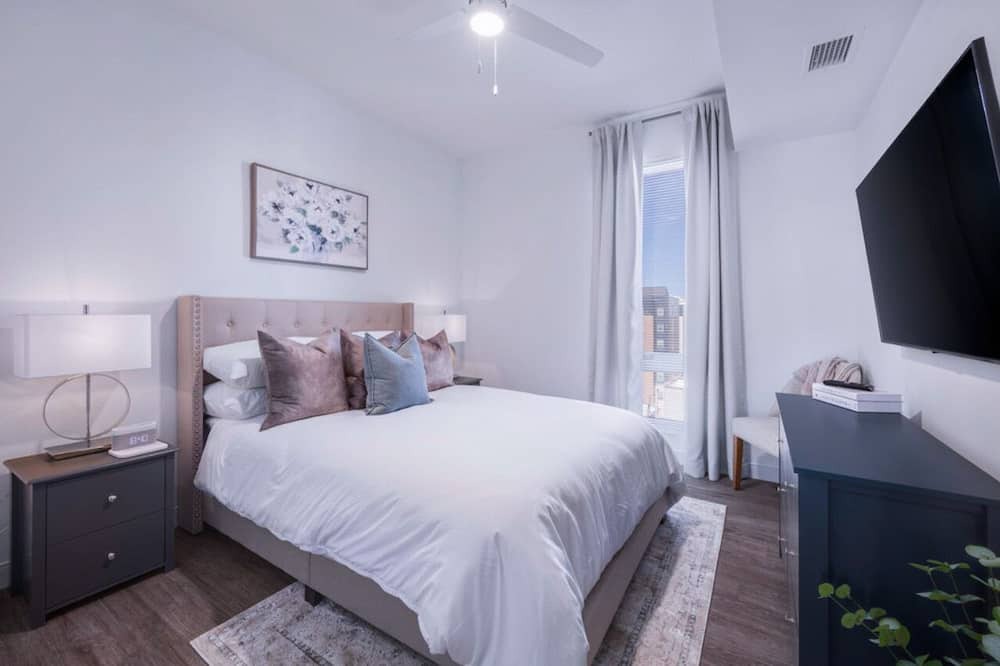 Photo of Bedroom in Monroe Ward