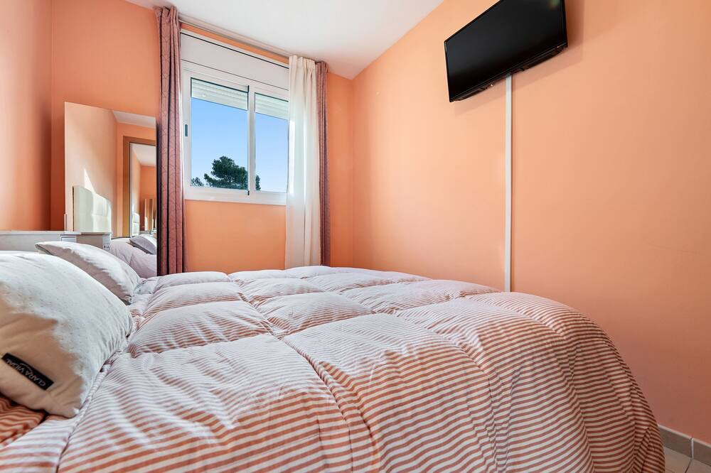 Photo of Bedroom in Cucalon